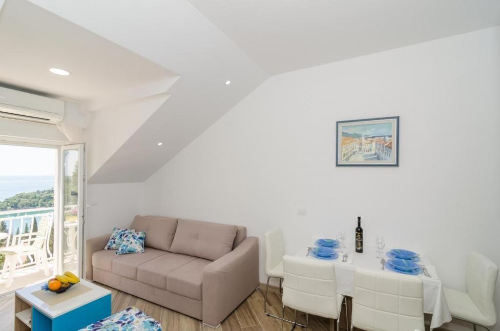 Apartments Marmo Mlini Habitación foto